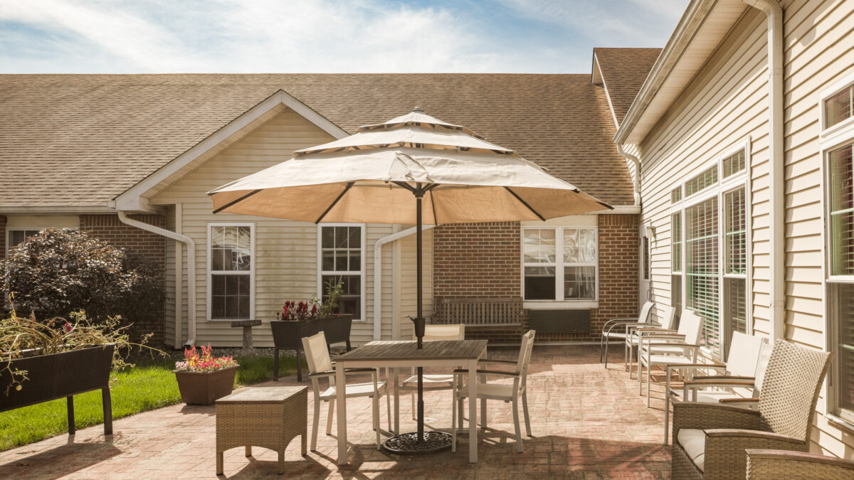 Keystone Woods Exterior Patio 01