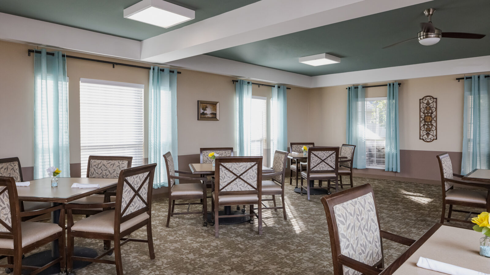 The Wellington at Southport Interior Dining 01