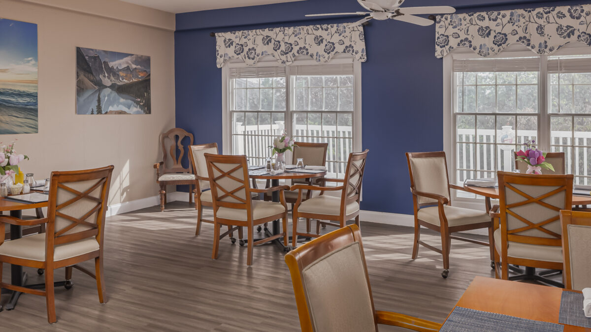 Wynnfield Crossing Interior Dining 01