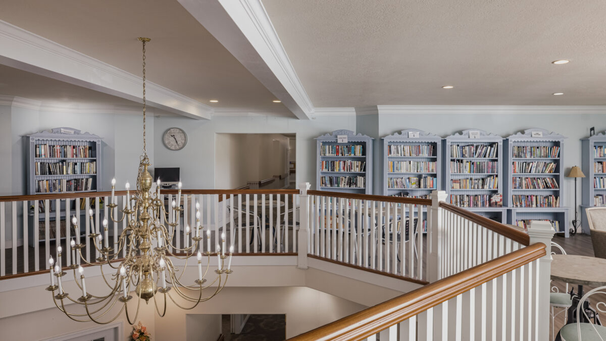 Wynnfield Crossing Interior Library 01