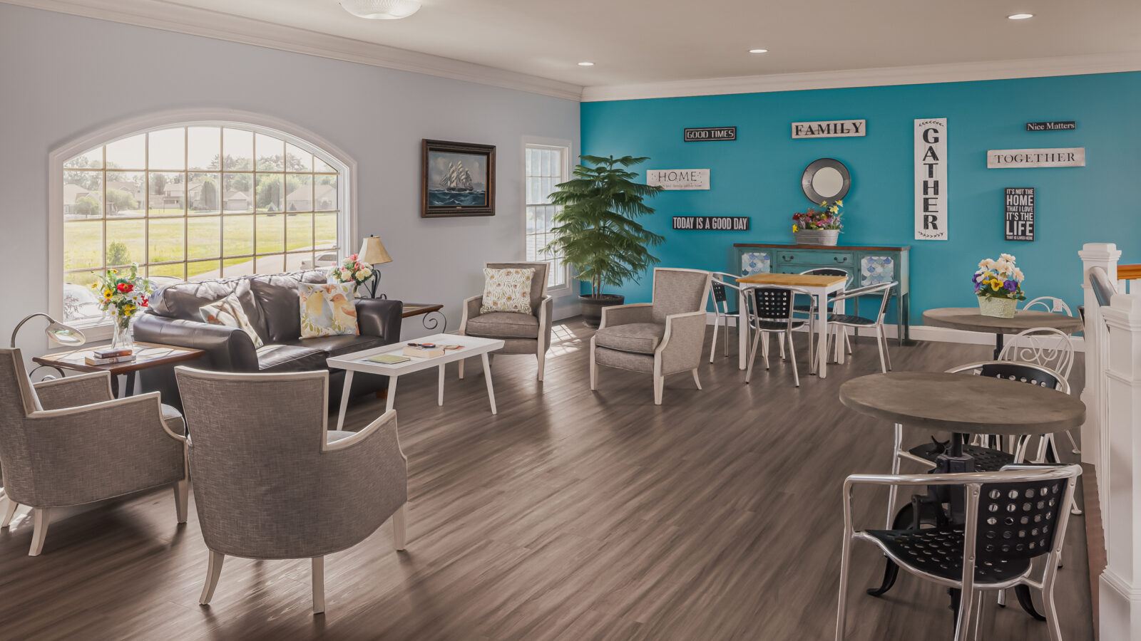 Wynnfield Crossing Interior Shared Bistro 01