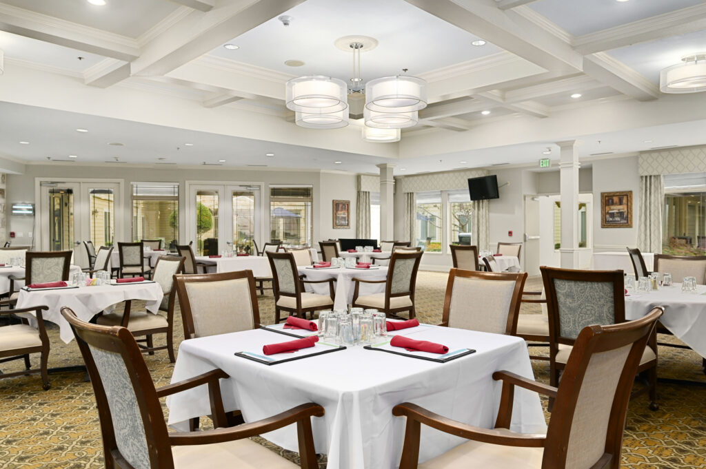 The Pavilion at Great Hills Interior Dining 03