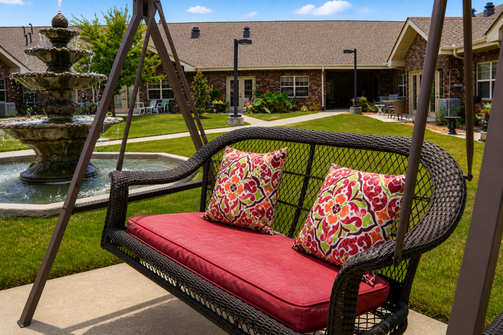 The Renley of Collierville Exterior Courtyard 02 2