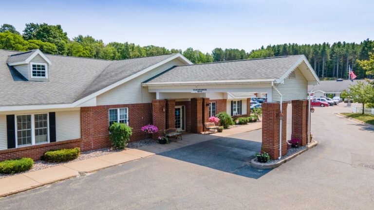 Brookridge Heights Exterior Front 01