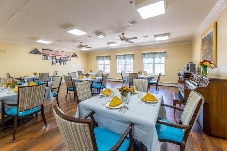 Brookridge Heights Interior Dining 03