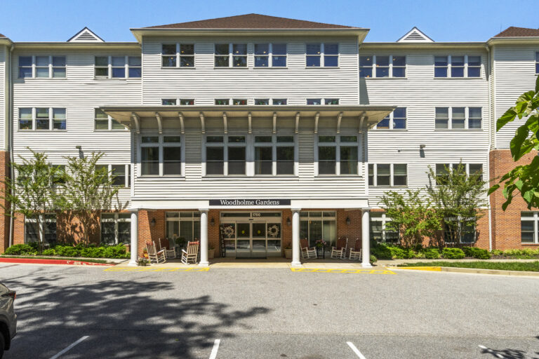 Exterior Front 03