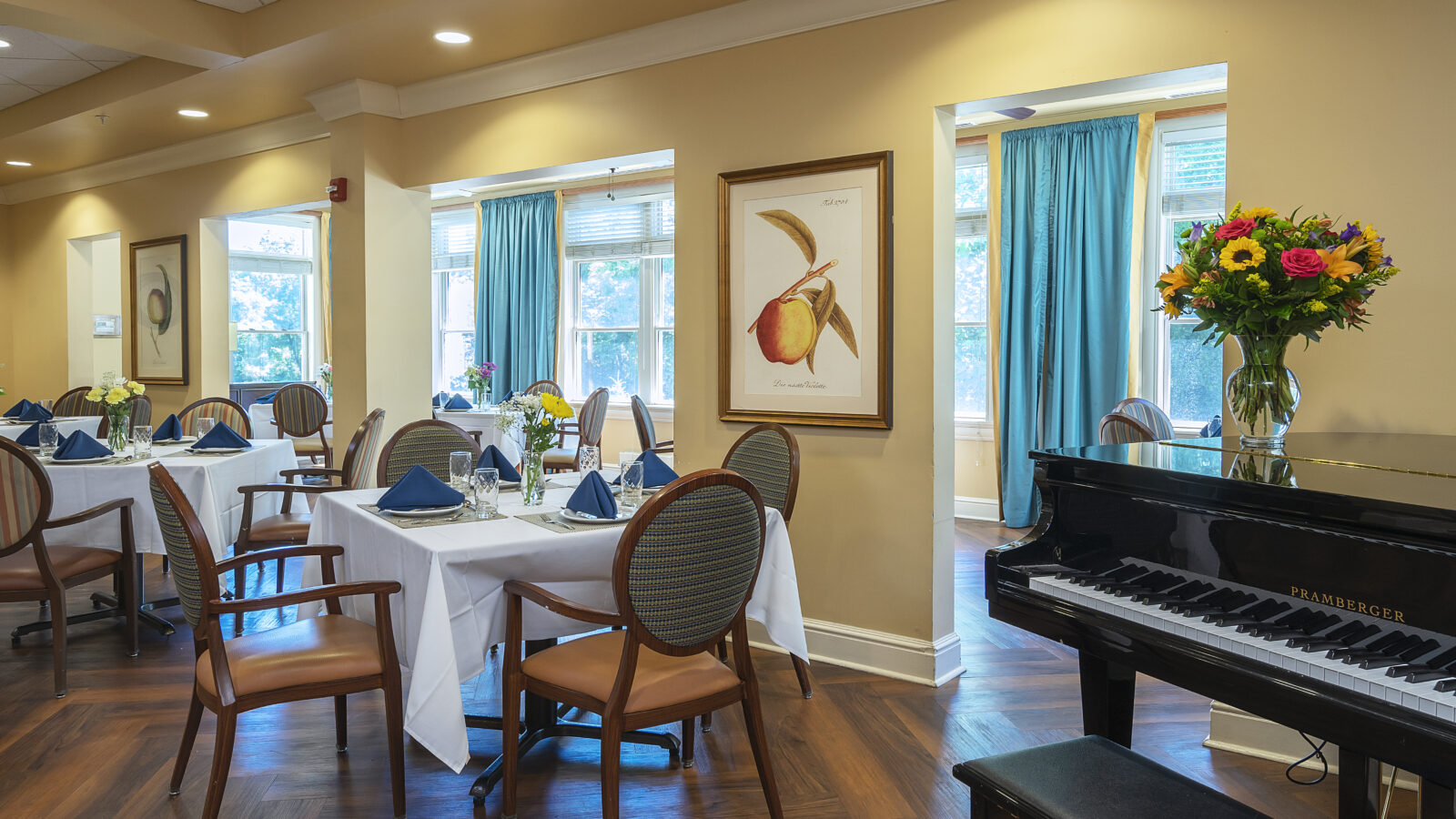 Interior Dining 04