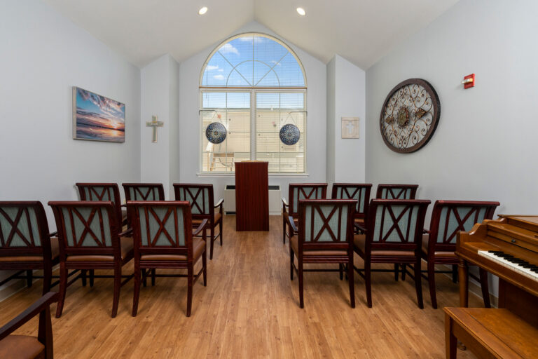 Tranquillity at Fredericktowne Interior Chapel 01