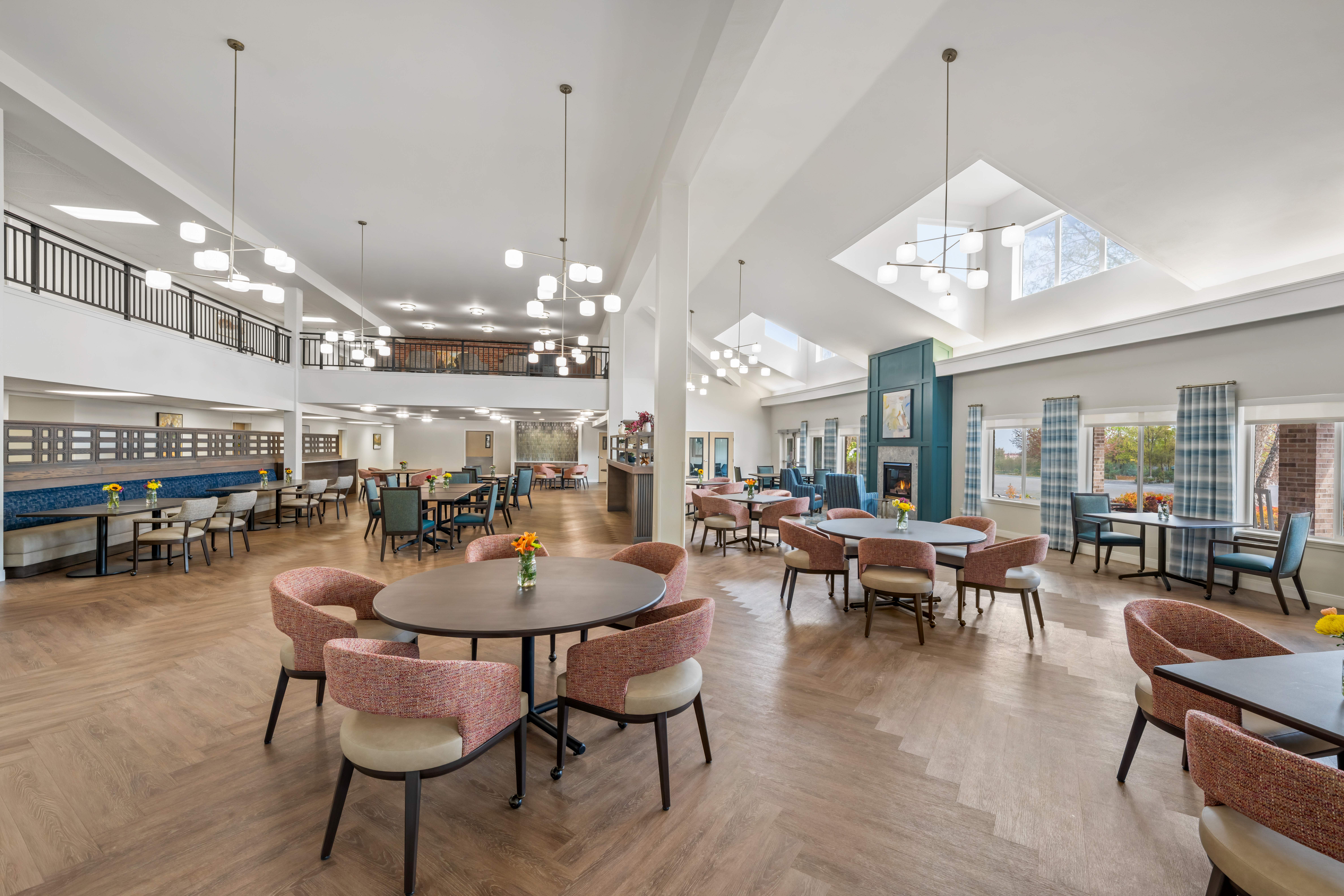 Oakwood Hills Interior Dining Room 01