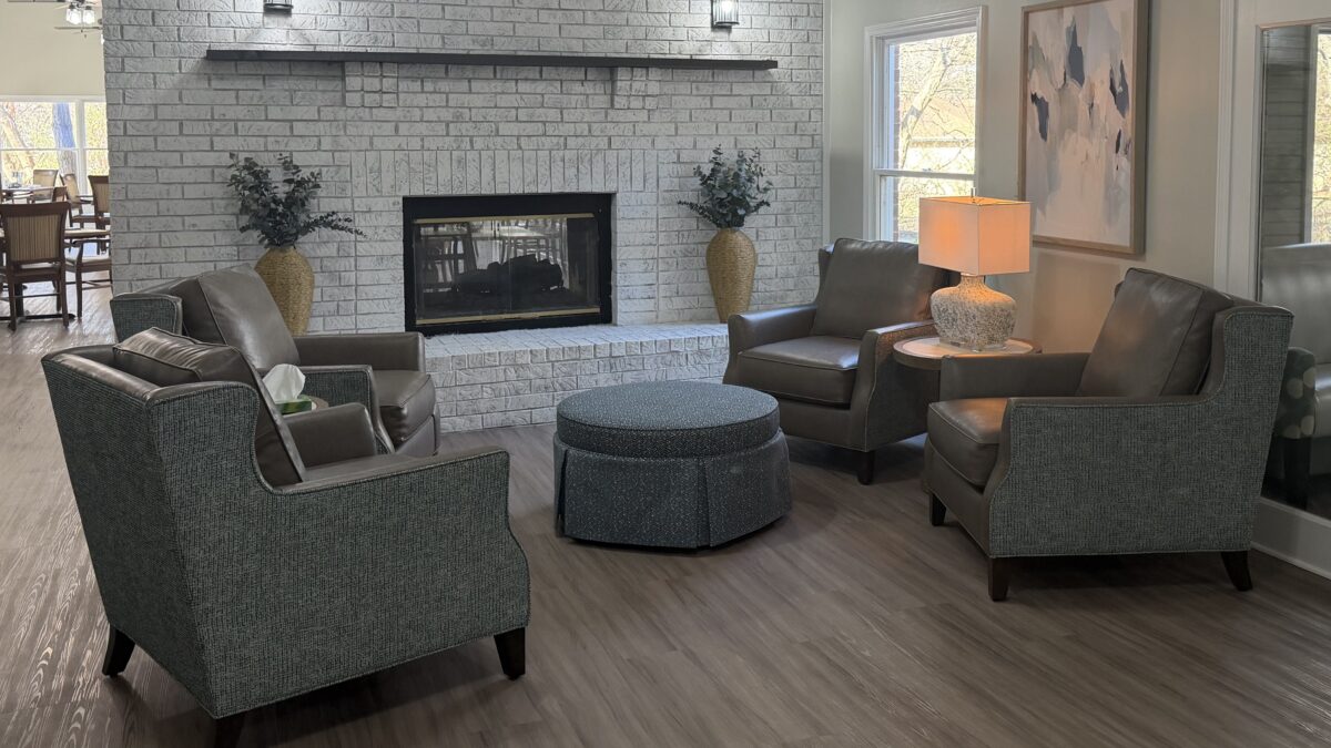 Country Charm Bistro sitting area 2026