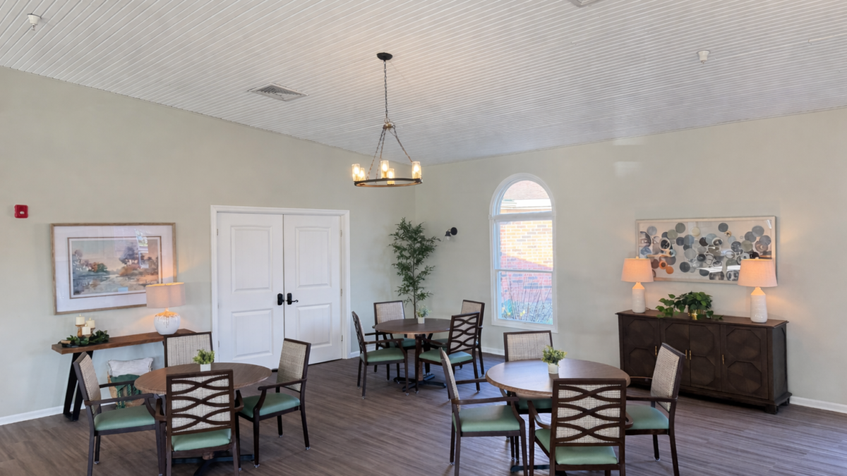 Country Charm Lobby Tables 2026