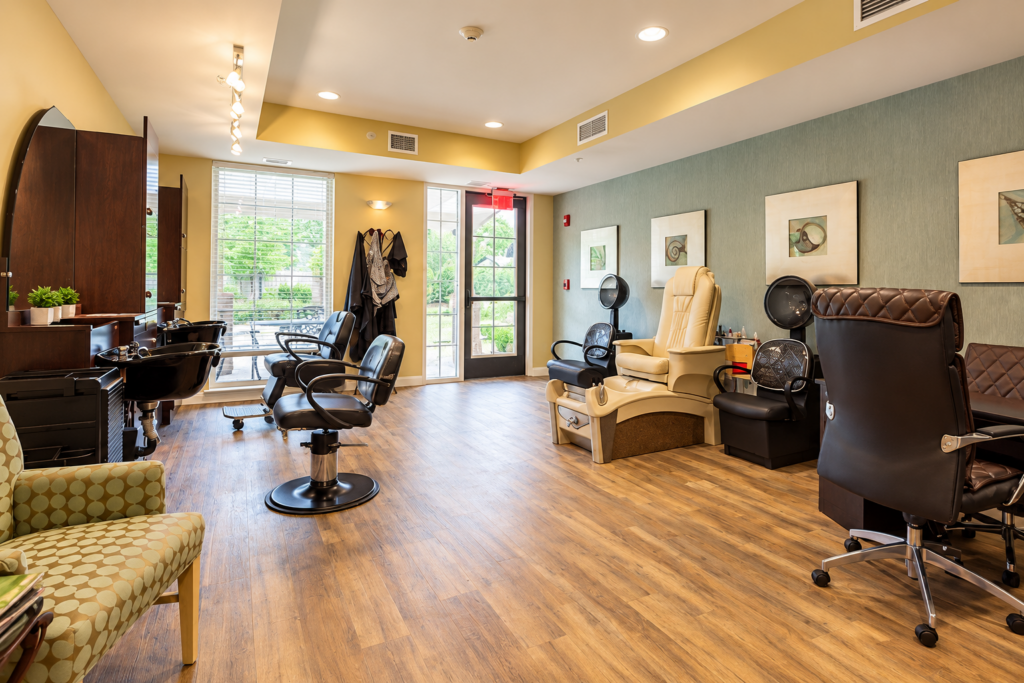 Cedar Lake Interior Salon 01 2