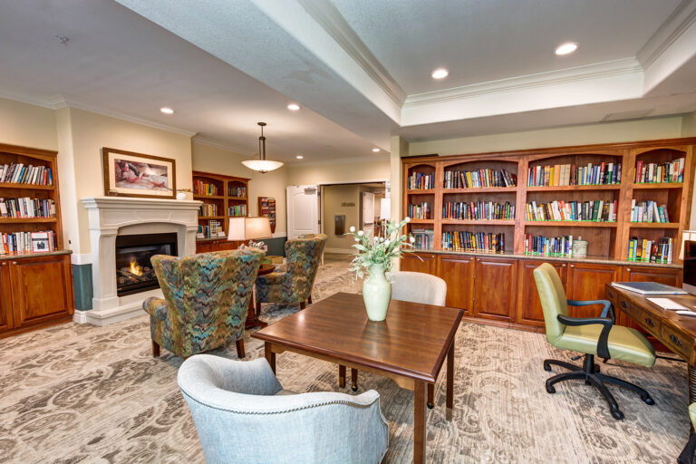 Palmilla Interior Library 01