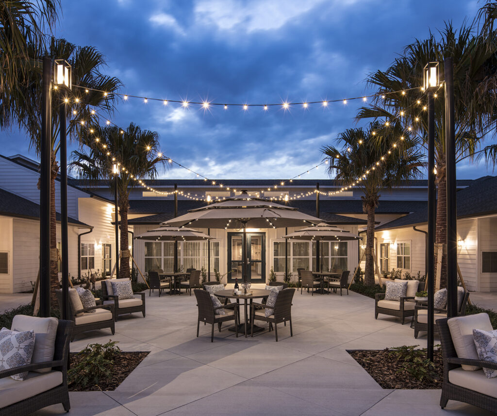 The Ashton at the Greens Exterior Patio 01