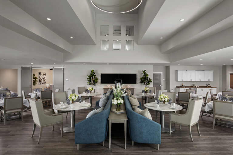 The Ashton at the Greens Interior Dining 03