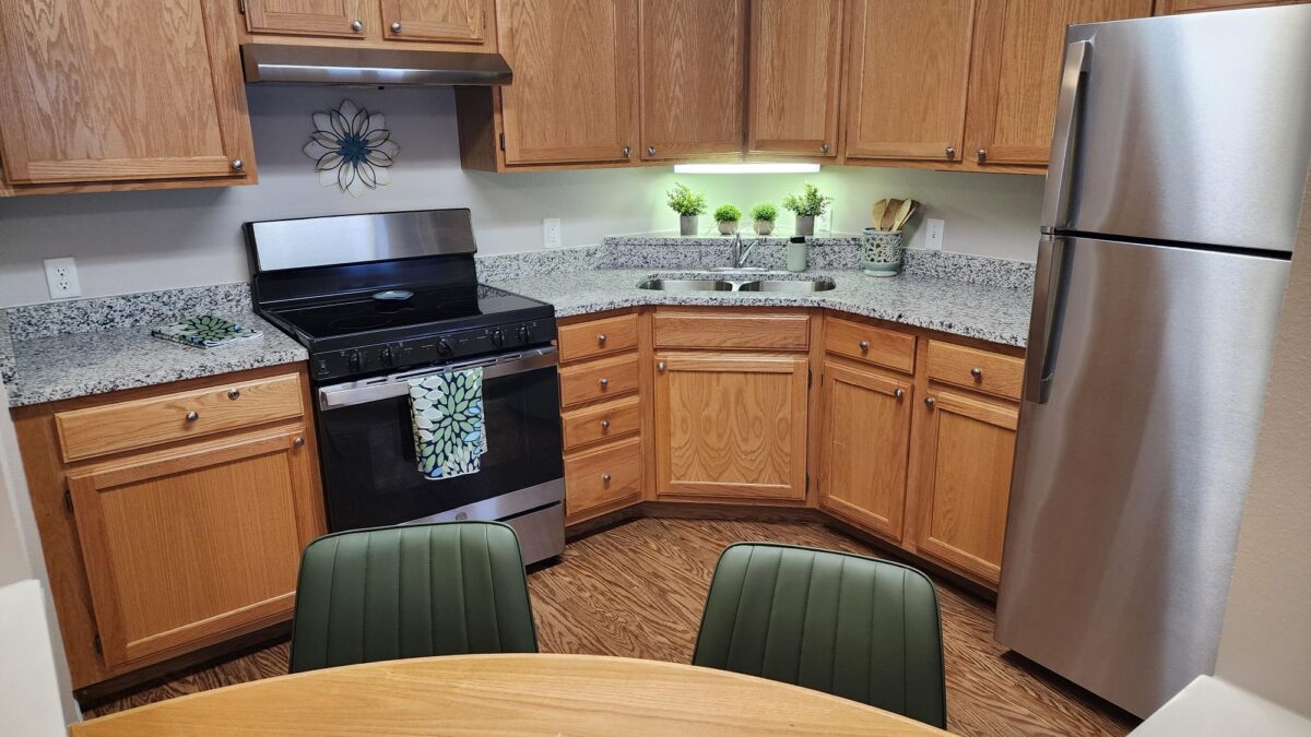 C1350 Apartment 02
