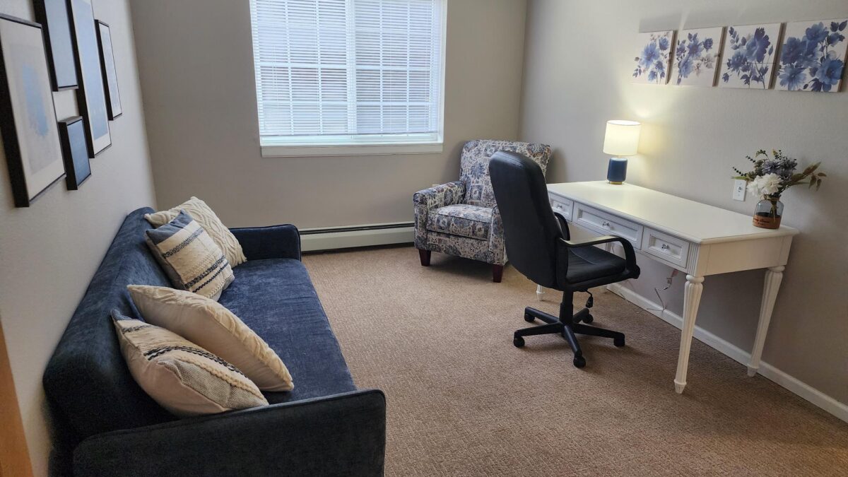 C1350 Apartment 03