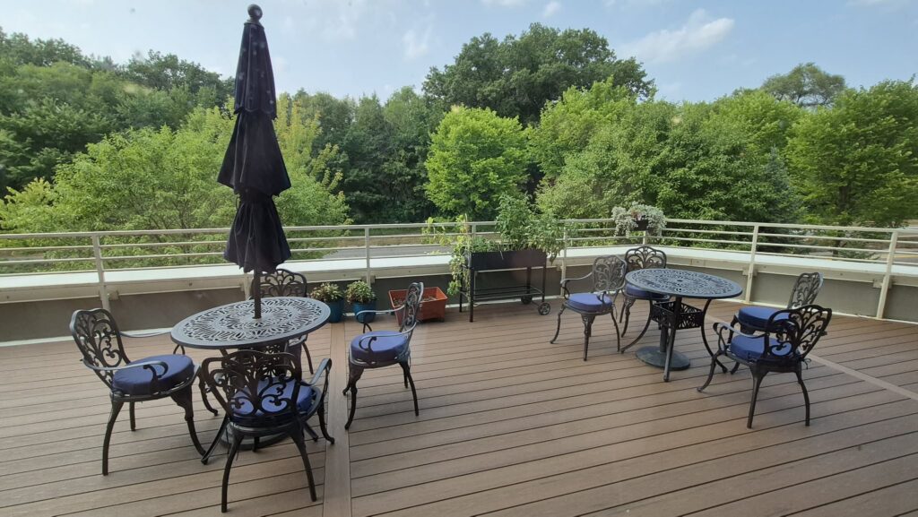 C3055 Exterior Patio 01