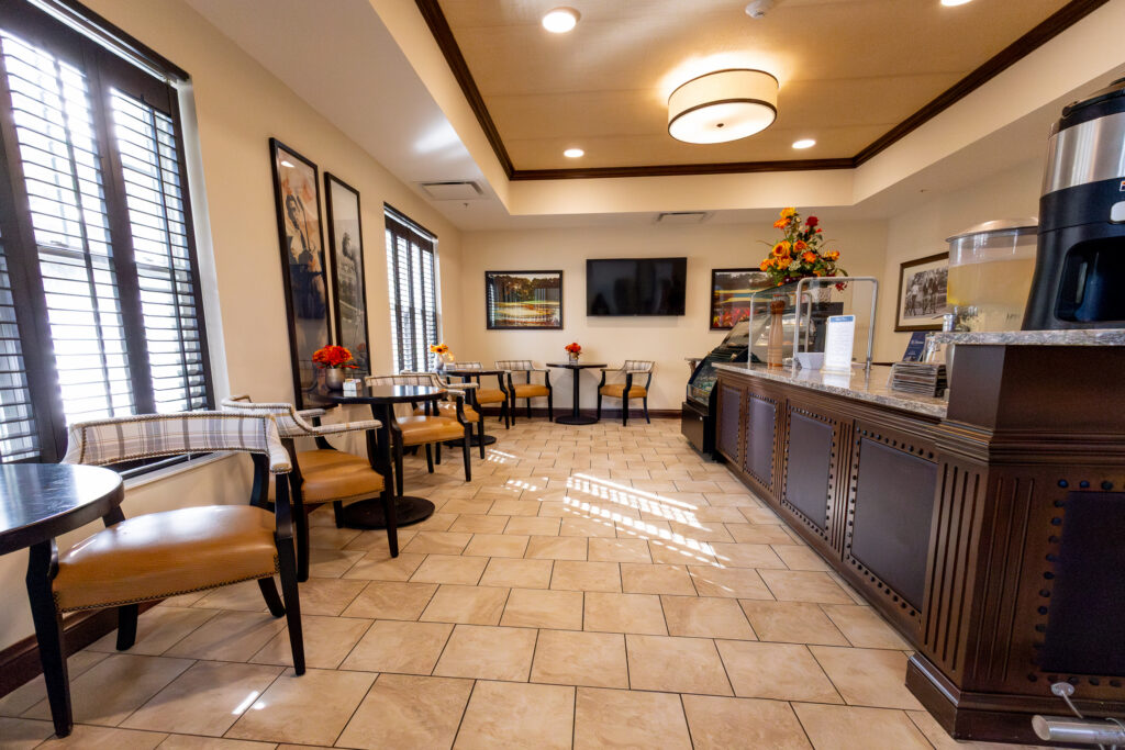 The Ashton of Wildwood Interior Bistro 01